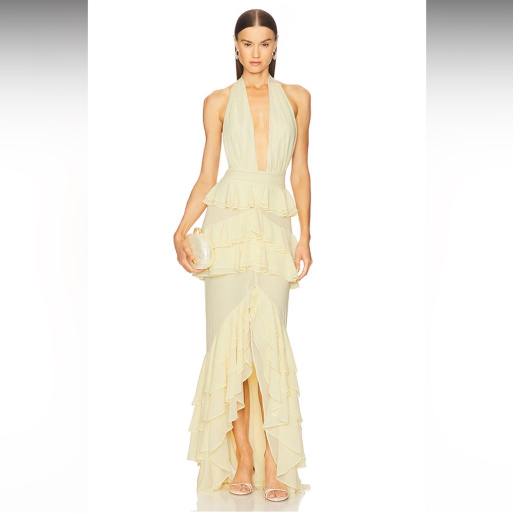 Elegant Backless Cream Dress